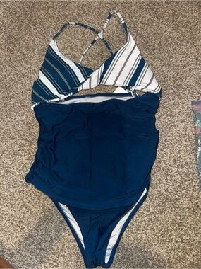 Cupshe Blue Striped One Piece Swimsuit Size Small NWT